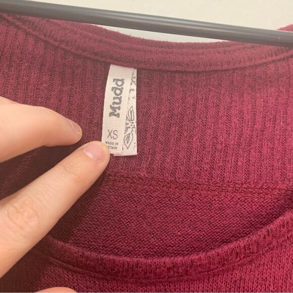 Mudd Burgundy Lightweight Oversized Sweater Size XS - Picture 2 of 6